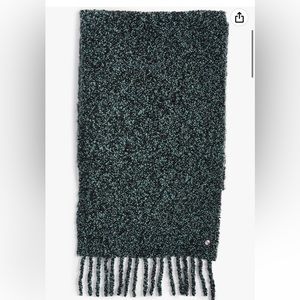 rag & bone NWOT Women's Sloane Soft Boucle Alpaca Scarf